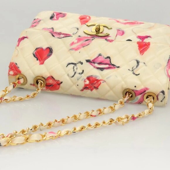 CHANEL Matelasse Chain Shoulder Bag Vinyl Coating White Gold CC Auth 1 - Picture 11 of 15